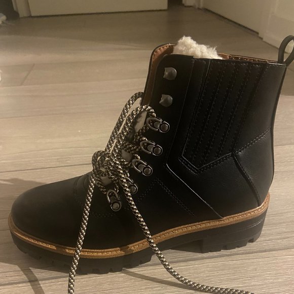 American Eagle Lace Up Boots-Never worn - Picture 5 of 5